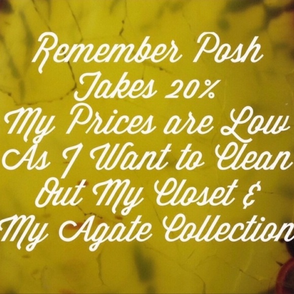 Black & Decker Travel Iron - Steam Folding Handle - Picture 8 of 10